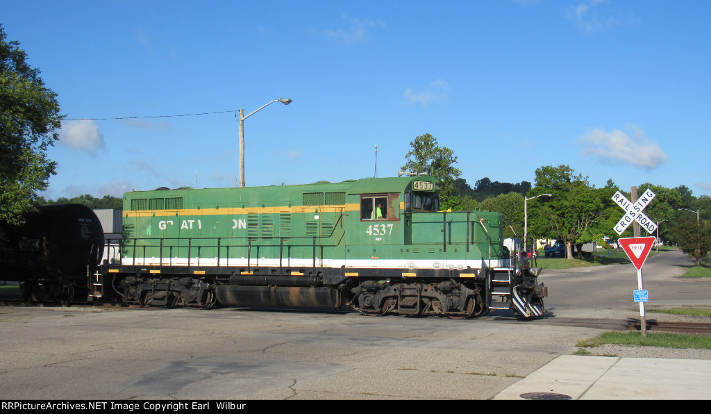 Ohio South Central Railroad (OSCR) 4537